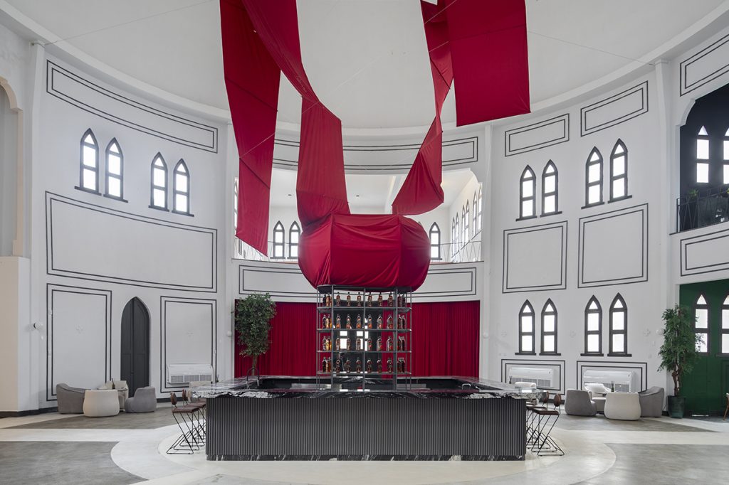 Arquiteto Pedro Chezzi estreia na CASACOR Bahia 2025 com bar sensorial