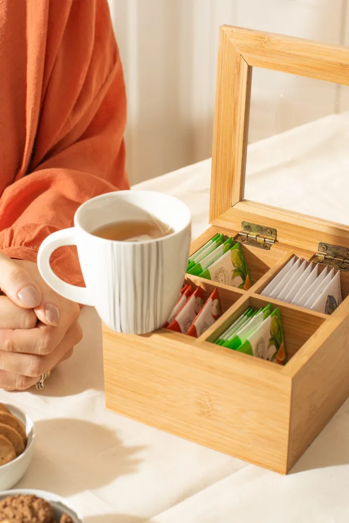 A hora do chá ganha charme com design e bem-estar