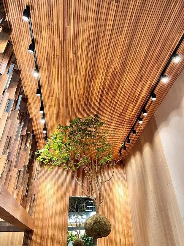 Akafloor apresenta Ripado Milano em madeira maciça