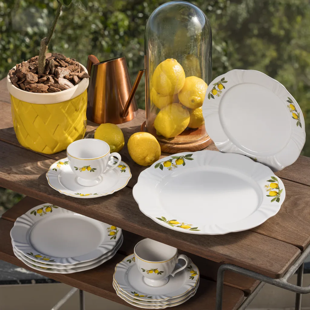 Mesa posta ganha leveza com linha Soleil Limoni da Oxford