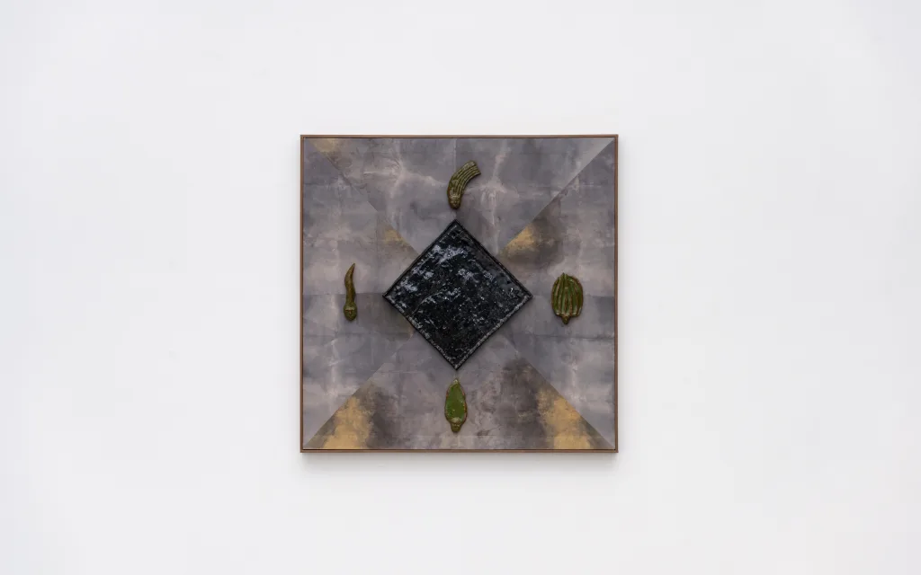 Mostra “Brotocarta” reúne obras inéditas de Lenhardt no RJ