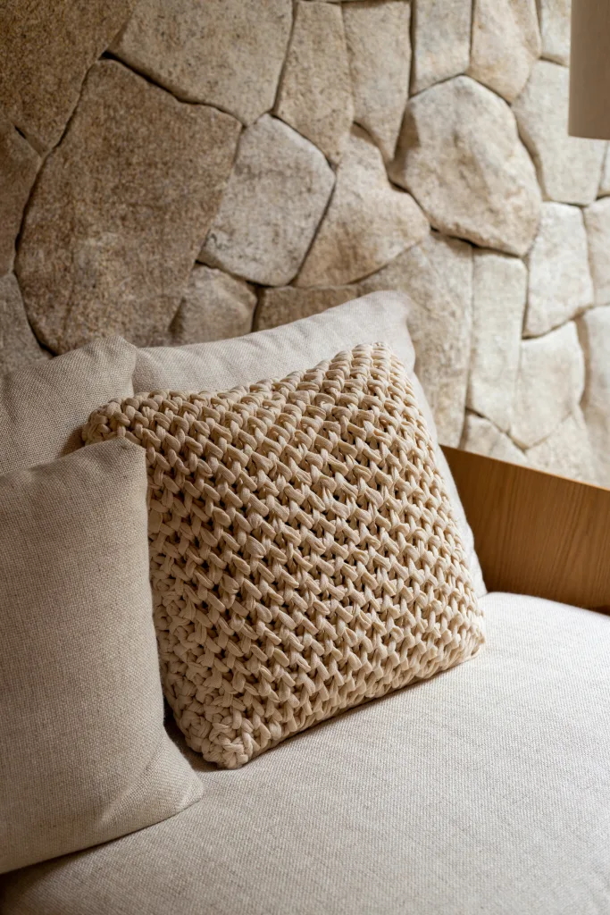 Crochê e tricô artesanal chegam à Casa Dexco