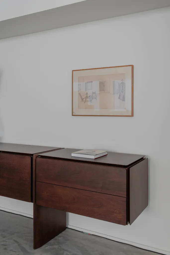 Casa de Alessa amplia espaço e destaca design brasileiro