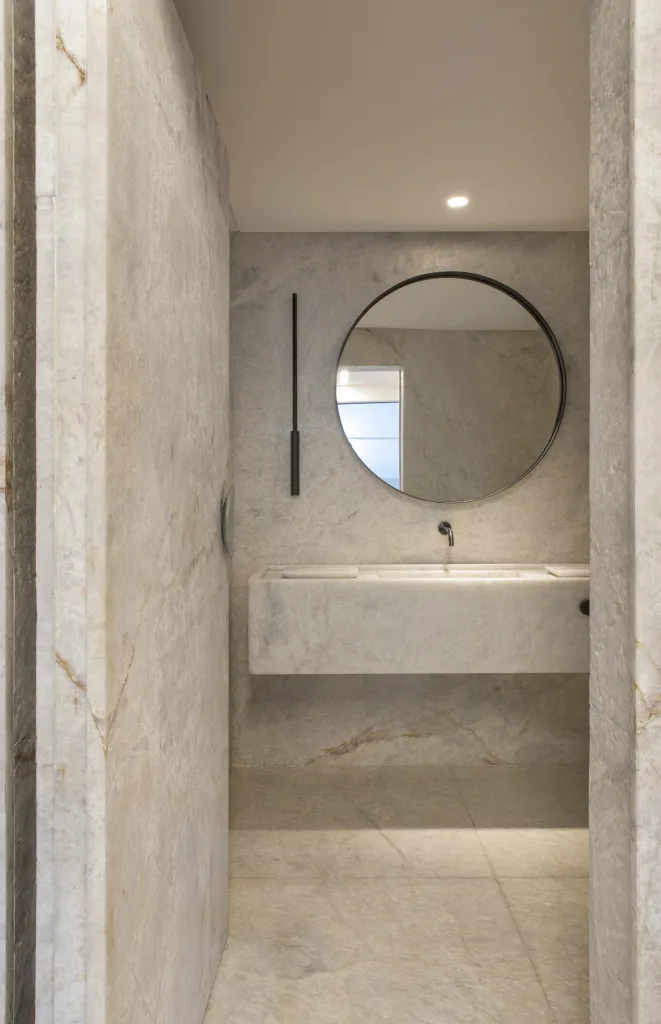 Pedras naturais viram estrela de projetos modernos