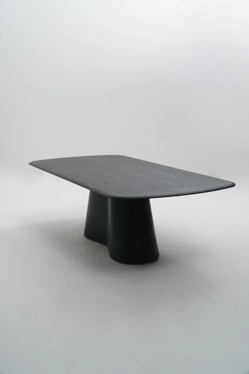 Mesa de jantar: tradicional ou moderna? Veja opções!