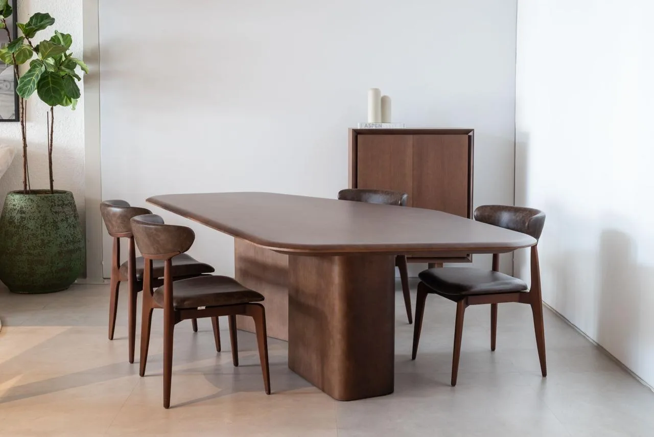 Mesa de jantar: tradicional ou moderna? Veja opções!