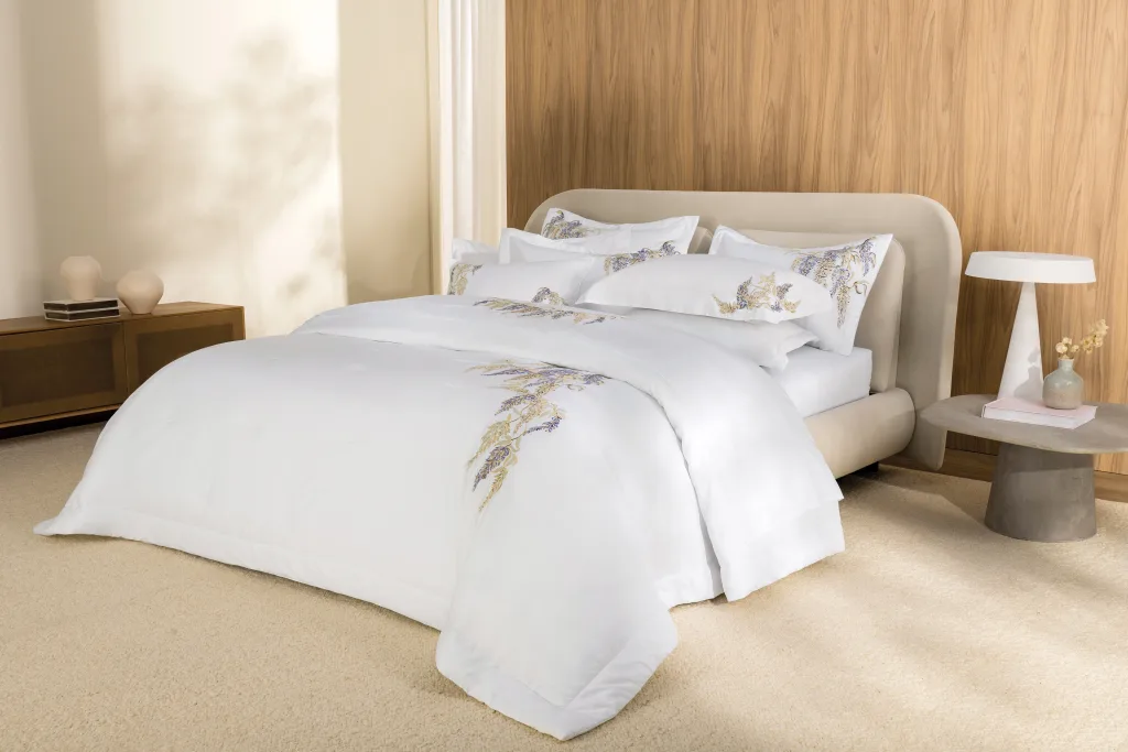 Roma inspira nova coleção de luxo da Trussardi